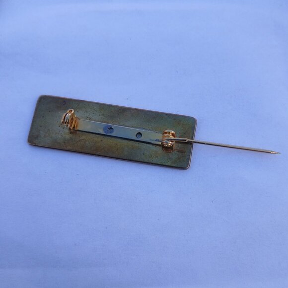 vintage Celtic intricate knot work design on metal pin flaws - Picture 12 of 14